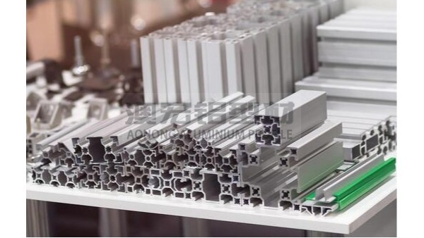 還在為笨重與高耗能買單？鋁材“輕時代”已按下加速鍵